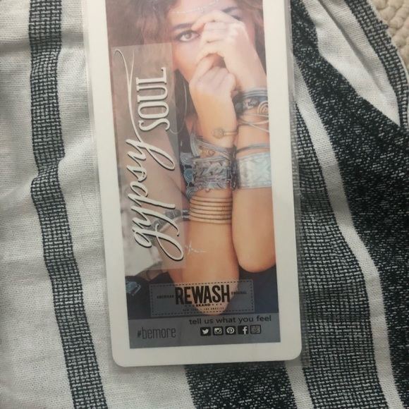 Striped Shorts - Picture 3 of 6